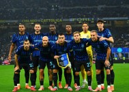 AG体育官网-包含阿贾克斯在客场大胜，保持领先优势的词条